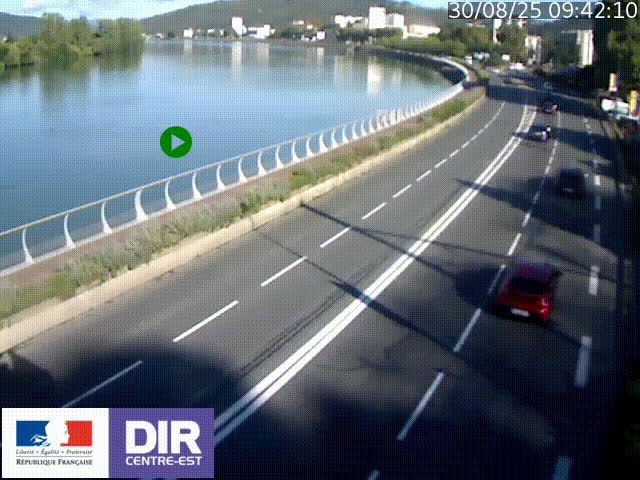 Webcam sur le quai Parjot à Vienne, aux Portes de Lyon, sur la Nationale 7, à la jonction avec le boulevard du Rhône-nord (D1407), caméra orientée vers Lyon