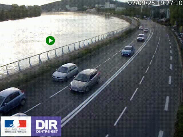 Webcam sur le quai Parjot à Vienne, aux Portes de Lyon, sur la Nationale 7, à la jonction avec le boulevard du Rhône-nord (D1407), caméra orientée vers Lyon