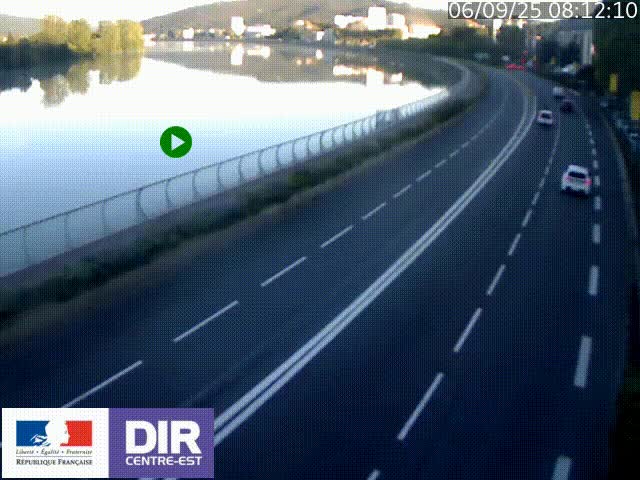 Webcam sur le quai Parjot à Vienne, aux Portes de Lyon, sur la Nationale 7, à la jonction avec le boulevard du Rhône-nord (D1407), caméra orientée vers Lyon