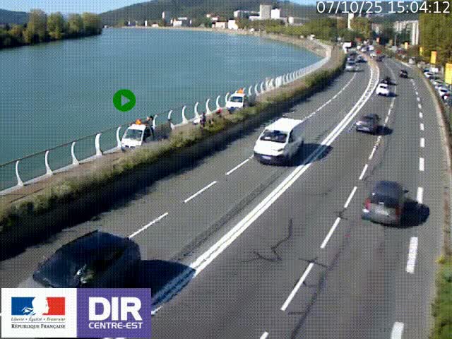 Webcam sur le quai Parjot à Vienne, aux Portes de Lyon, sur la Nationale 7, à la jonction avec le boulevard du Rhône-nord (D1407), caméra orientée vers Lyon