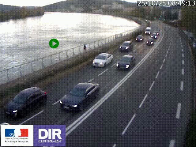 Webcam sur le quai Parjot à Vienne, aux Portes de Lyon, sur la Nationale 7, à la jonction avec le boulevard du Rhône-nord (D1407), caméra orientée vers Lyon