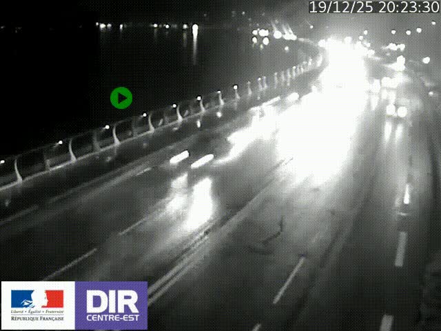 <h2>Webcam sur le quai Parjot à Vienne, aux Portes de Lyon, sur la Nationale 7, à la jonction avec le boulevard du Rhône-nord (D1407), caméra orientée vers Lyon</h2>