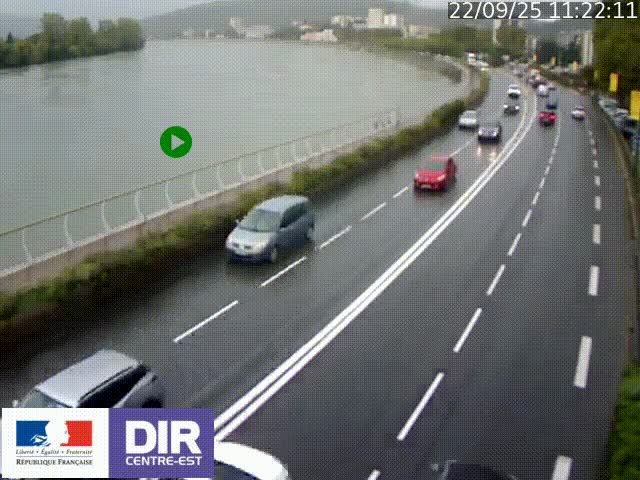 <h2>Webcam sur le quai Parjot à Vienne, aux Portes de Lyon, sur la Nationale 7, à la jonction avec le boulevard du Rhône-nord (D1407), caméra orientée vers Lyon</h2>