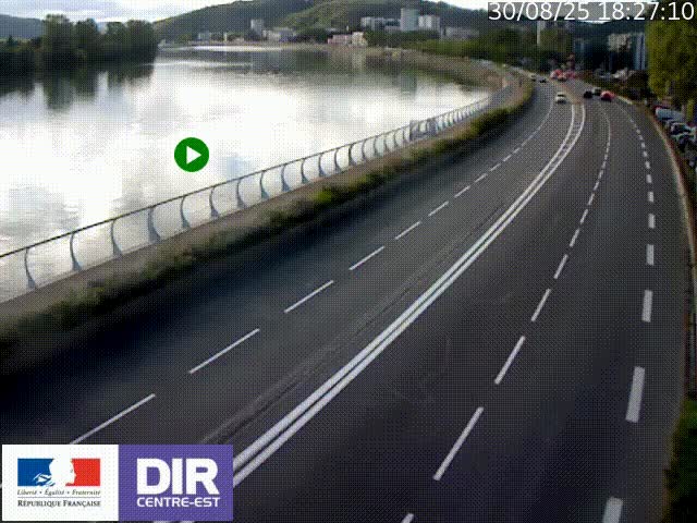 <h2>Webcam sur le quai Parjot à Vienne, aux Portes de Lyon, sur la Nationale 7, à la jonction avec le boulevard du Rhône-nord (D1407), caméra orientée vers Lyon</h2>