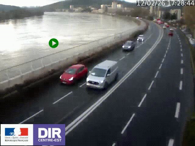<h2>Webcam sur le quai Parjot à Vienne, aux Portes de Lyon, sur la Nationale 7, à la jonction avec le boulevard du Rhône-nord (D1407), caméra orientée vers Lyon</h2>