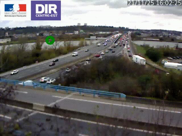 Clone of Caméra de circulation sur A7 à Lyon Perrache vers Marseille, le long du Rhône