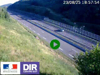Webcam au niveau du col de Bois Clair à hauteur de Cluny sur la N79. Vue orientée vers Mâcon