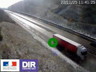 <h2>Webcam au niveau du col de Bois Clair à hauteur de Cluny sur la N79. Vue orientée vers Mâcon</h2>