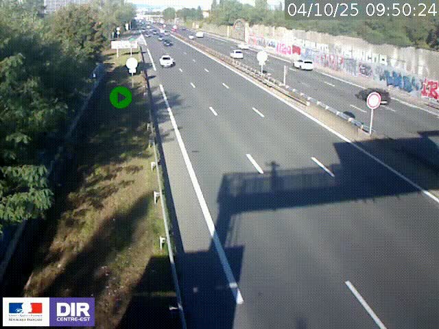 <h2>Webcam à Bron sur l'A43 à la jonction avec le boulevard périphérique de Lyon (D383). Vue orientée vers Lyon</h2>