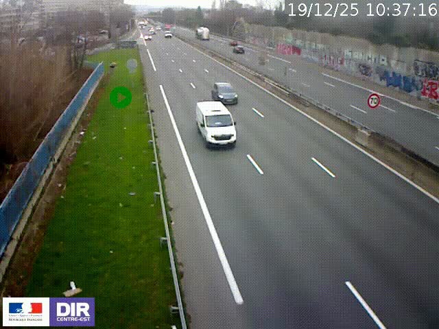 <h2>Webcam à Bron sur l'A43 à la jonction avec le boulevard périphérique de Lyon (D383). Vue orientée vers Lyon</h2>