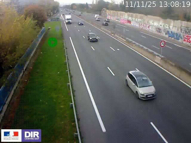 <h2>Webcam à Bron sur l'A43 à la jonction avec le boulevard périphérique de Lyon (D383). Vue orientée vers Lyon</h2>