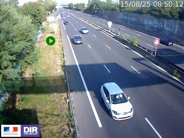 Webcam à Bron sur l'A43 à la jonction avec le boulevard périphérique de Lyon (D383). Vue orientée vers Lyon