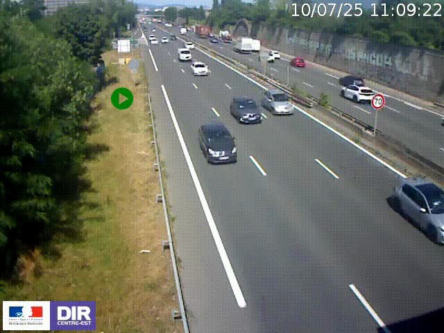 Webcam à Bron sur l'A43 à la jonction avec le boulevard périphérique de Lyon (D383). Vue orientée vers Lyon