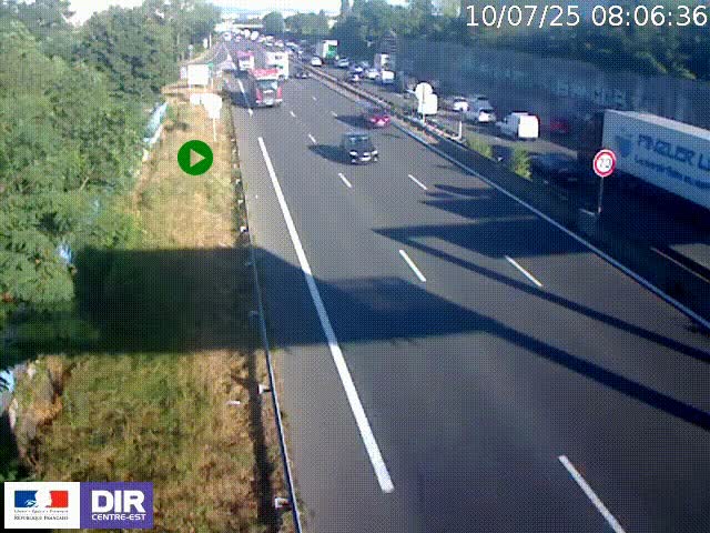 Webcam à Bron sur l'A43 à la jonction avec le boulevard périphérique de Lyon (D383). Vue orientée vers Lyon