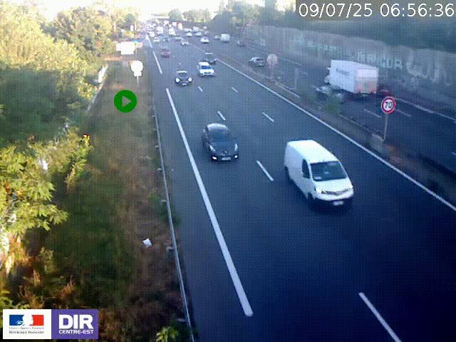 Webcam à Bron sur l'A43 à la jonction avec le boulevard périphérique de Lyon (D383). Vue orientée vers Lyon