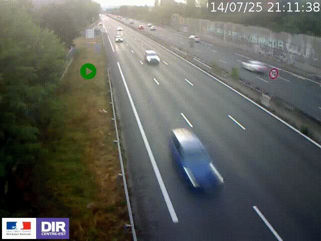 Webcam à Bron sur l'A43 à la jonction avec le boulevard périphérique de Lyon (D383). Vue orientée vers Lyon