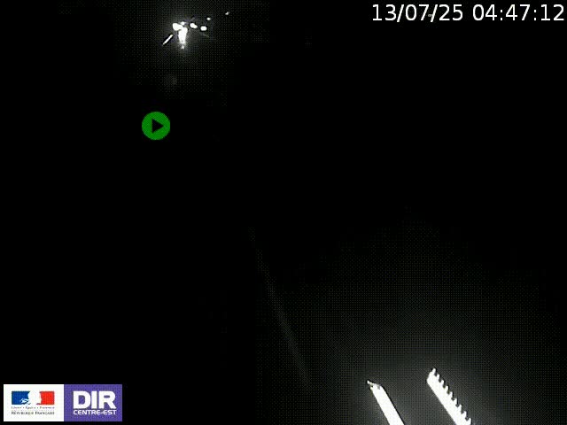 Webcam à Bron sur l'A43 à la jonction avec le boulevard périphérique de Lyon (D383). Vue orientée vers Lyon