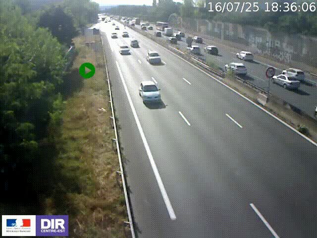 Webcam à Bron sur l'A43 à la jonction avec le boulevard périphérique de Lyon (D383). Vue orientée vers Lyon