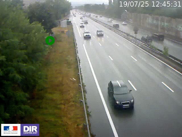 Webcam à Bron sur l'A43 à la jonction avec le boulevard périphérique de Lyon (D383). Vue orientée vers Lyon