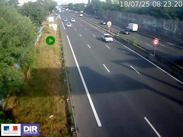 Webcam à Bron sur l'A43 à la jonction avec le boulevard périphérique de Lyon (D383). Vue orientée vers Lyon