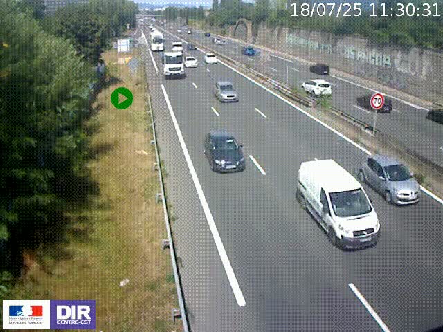 Webcam à Bron sur l'A43 à la jonction avec le boulevard périphérique de Lyon (D383). Vue orientée vers Lyon
