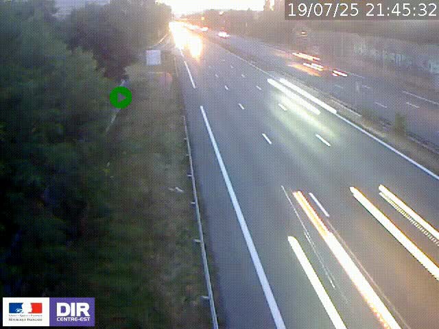 Webcam à Bron sur l'A43 à la jonction avec le boulevard périphérique de Lyon (D383). Vue orientée vers Lyon