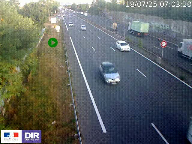 Webcam à Bron sur l'A43 à la jonction avec le boulevard périphérique de Lyon (D383). Vue orientée vers Lyon