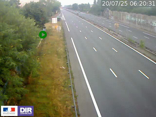 Webcam à Bron sur l'A43 à la jonction avec le boulevard périphérique de Lyon (D383). Vue orientée vers Lyon