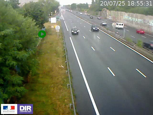 Webcam à Bron sur l'A43 à la jonction avec le boulevard périphérique de Lyon (D383). Vue orientée vers Lyon