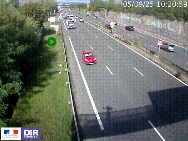 Webcam à Bron sur l'A43 à la jonction avec le boulevard périphérique de Lyon (D383). Vue orientée vers Lyon