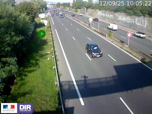 Webcam à Bron sur l'A43 à la jonction avec le boulevard périphérique de Lyon (D383). Vue orientée vers Lyon