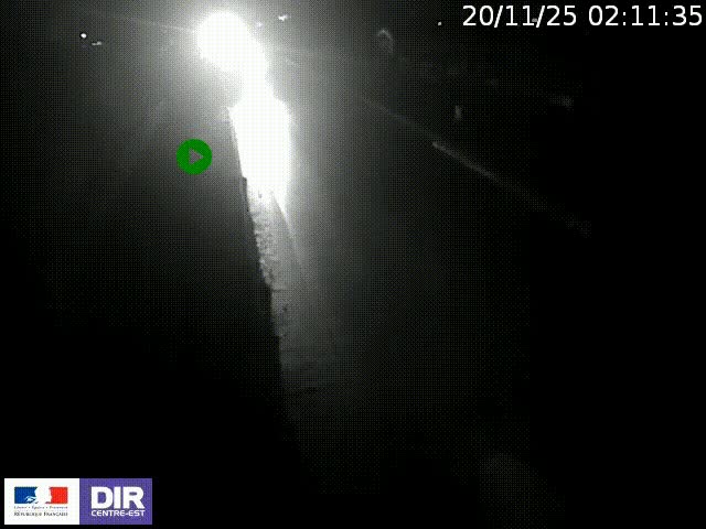 Webcam à Bron sur l'A43 à la jonction avec le boulevard périphérique de Lyon (D383). Vue orientée vers Lyon