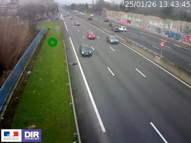 <h2>Webcam à Bron sur l'A43 à la jonction avec le boulevard périphérique de Lyon (D383). Vue orientée vers Lyon</h2>