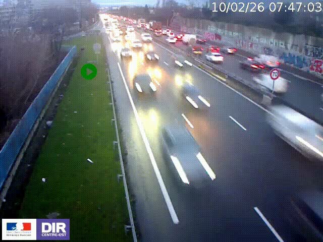 <h2>Webcam à Bron sur l'A43 à la jonction avec le boulevard périphérique de Lyon (D383). Vue orientée vers Lyon</h2>