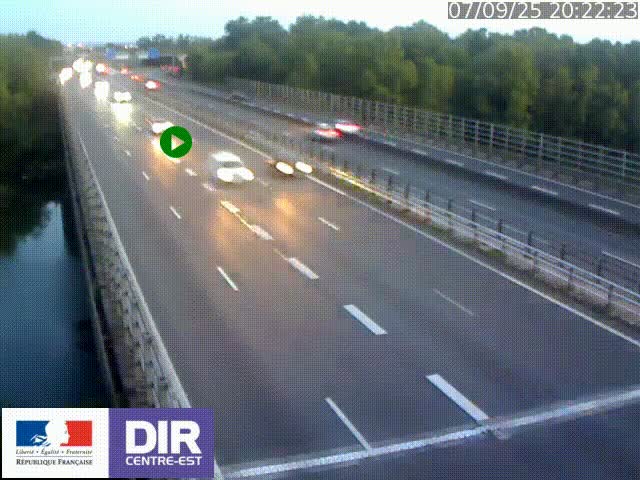 <h2>Caméra trafic à la jonction entre l'A46 (Rocade-est de Lyon) et l'A42 à hauteur de Vault-en-Velin en direction de Marseille</h2>