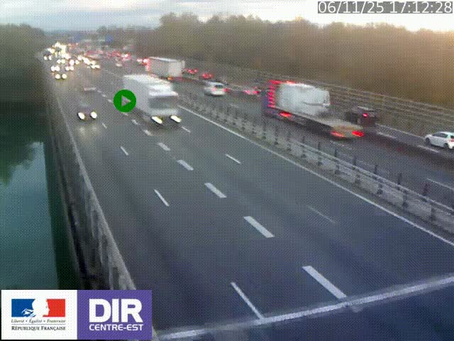 <h2>Caméra trafic à la jonction entre l'A46 (Rocade-est de Lyon) et l'A42 à hauteur de Vault-en-Velin en direction de Marseille</h2>