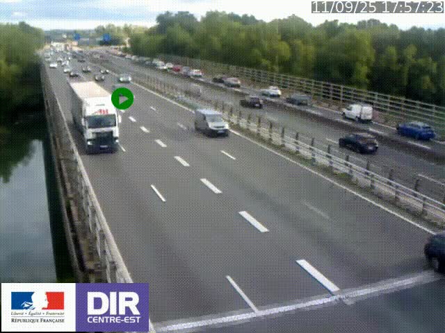 <h2>Caméra trafic à la jonction entre l'A46 (Rocade-est de Lyon) et l'A42 à hauteur de Vault-en-Velin en direction de Marseille</h2>