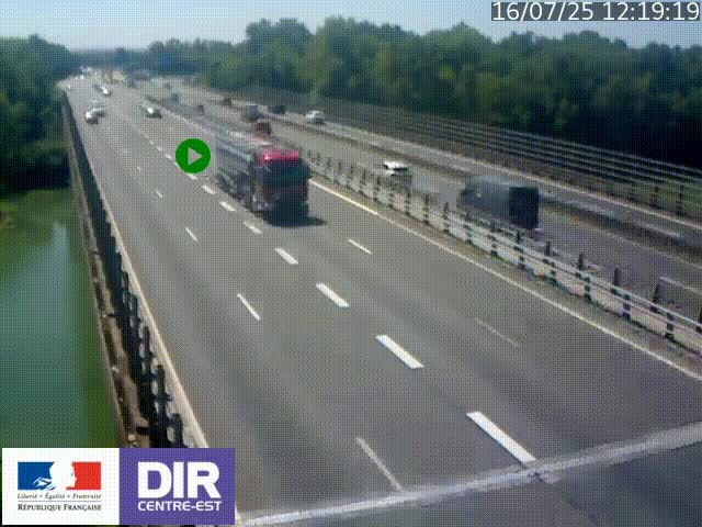 Caméra trafic à la jonction entre l'A46 (Rocade-est de Lyon) et l'A42 à hauteur de Vault-en-Velin en direction de Marseille