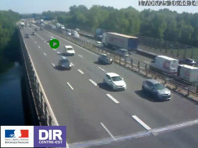 Caméra trafic à la jonction entre l'A46 (Rocade-est de Lyon) et l'A42 à hauteur de Vault-en-Velin en direction de Marseille