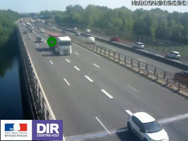 Caméra trafic à la jonction entre l'A46 (Rocade-est de Lyon) et l'A42 à hauteur de Vault-en-Velin en direction de Marseille