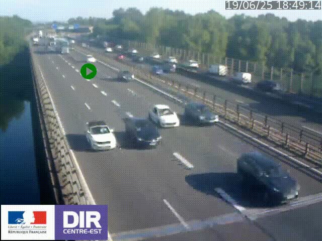 Caméra trafic à la jonction entre l'A46 (Rocade-est de Lyon) et l'A42 à hauteur de Vault-en-Velin en direction de Marseille