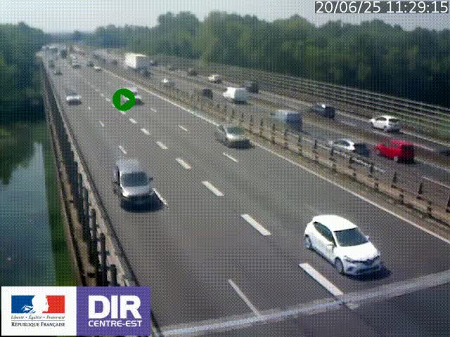 Caméra trafic à la jonction entre l'A46 (Rocade-est de Lyon) et l'A42 à hauteur de Vault-en-Velin en direction de Marseille