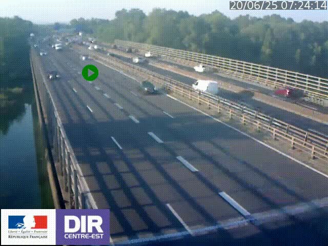 Caméra trafic à la jonction entre l'A46 (Rocade-est de Lyon) et l'A42 à hauteur de Vault-en-Velin en direction de Marseille