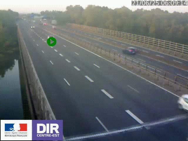 Caméra trafic à la jonction entre l'A46 (Rocade-est de Lyon) et l'A42 à hauteur de Vault-en-Velin en direction de Marseille