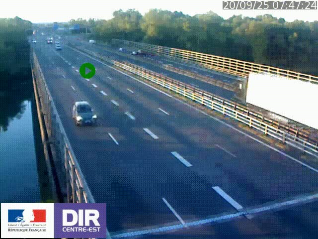 Caméra trafic à la jonction entre l'A46 (Rocade-est de Lyon) et l'A42 à hauteur de Vault-en-Velin en direction de Marseille