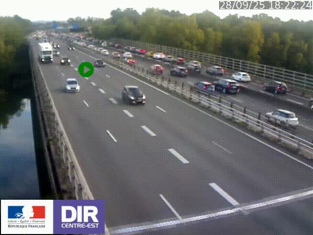Caméra trafic à la jonction entre l'A46 (Rocade-est de Lyon) et l'A42 à hauteur de Vault-en-Velin en direction de Marseille
