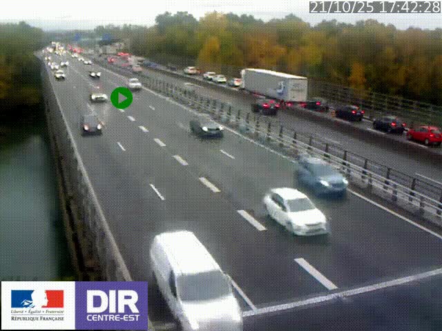 Caméra trafic à la jonction entre l'A46 (Rocade-est de Lyon) et l'A42 à hauteur de Vault-en-Velin en direction de Marseille