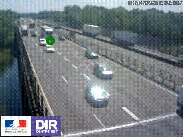 Caméra trafic à la jonction entre l'A46 (Rocade-est de Lyon) et l'A42 à hauteur de Vault-en-Velin en direction de Marseille