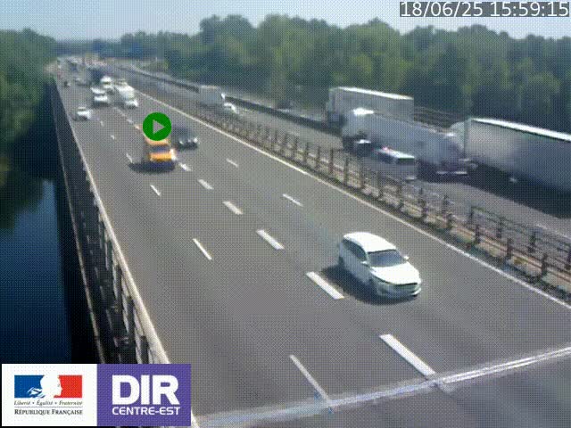 Caméra trafic à la jonction entre l'A46 (Rocade-est de Lyon) et l'A42 à hauteur de Vault-en-Velin en direction de Marseille