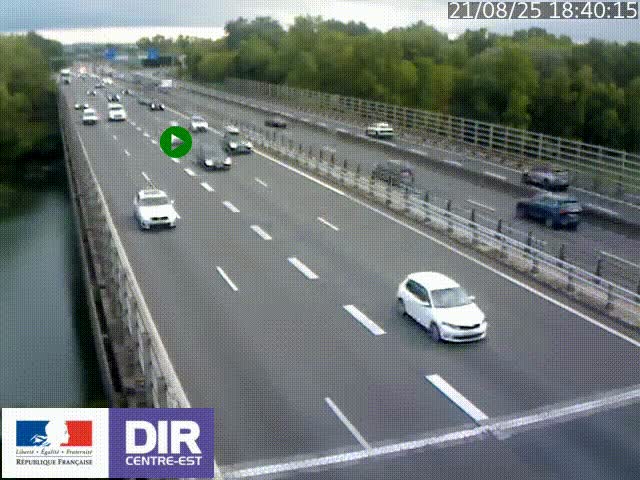 <h2>Caméra trafic à la jonction entre l'A46 (Rocade-est de Lyon) et l'A42 à hauteur de Vault-en-Velin en direction de Marseille</h2>